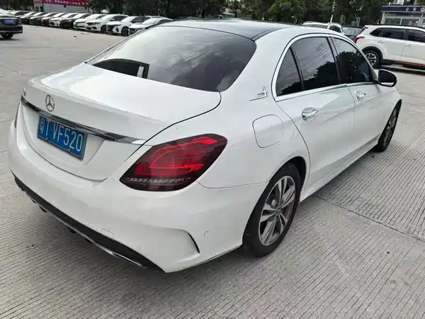 Mercedes-Benz C-Class 2019