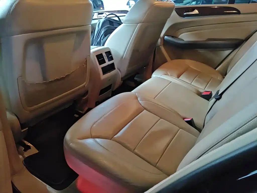Mercedes-Benz M-Class 2015 — фото 17
