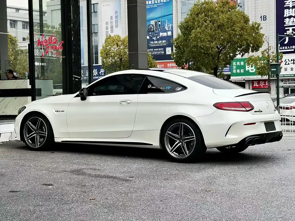 Mercedes-Benz C-Class AMG 2020 — фото 7