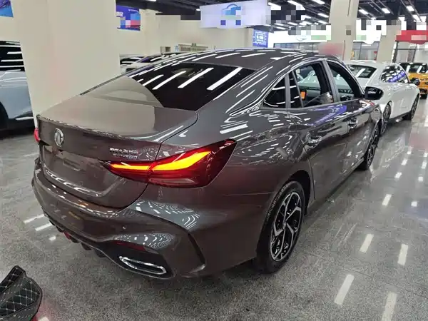 MG5 2025