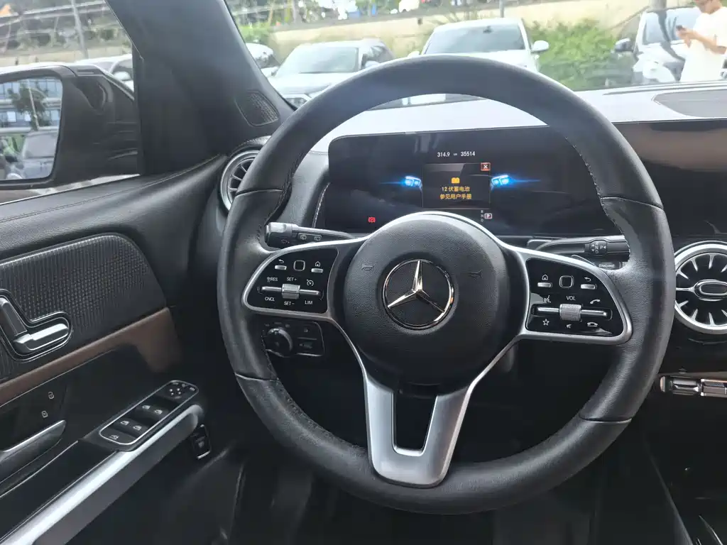 Mercedes-Benz GLB 2023 — фото 21