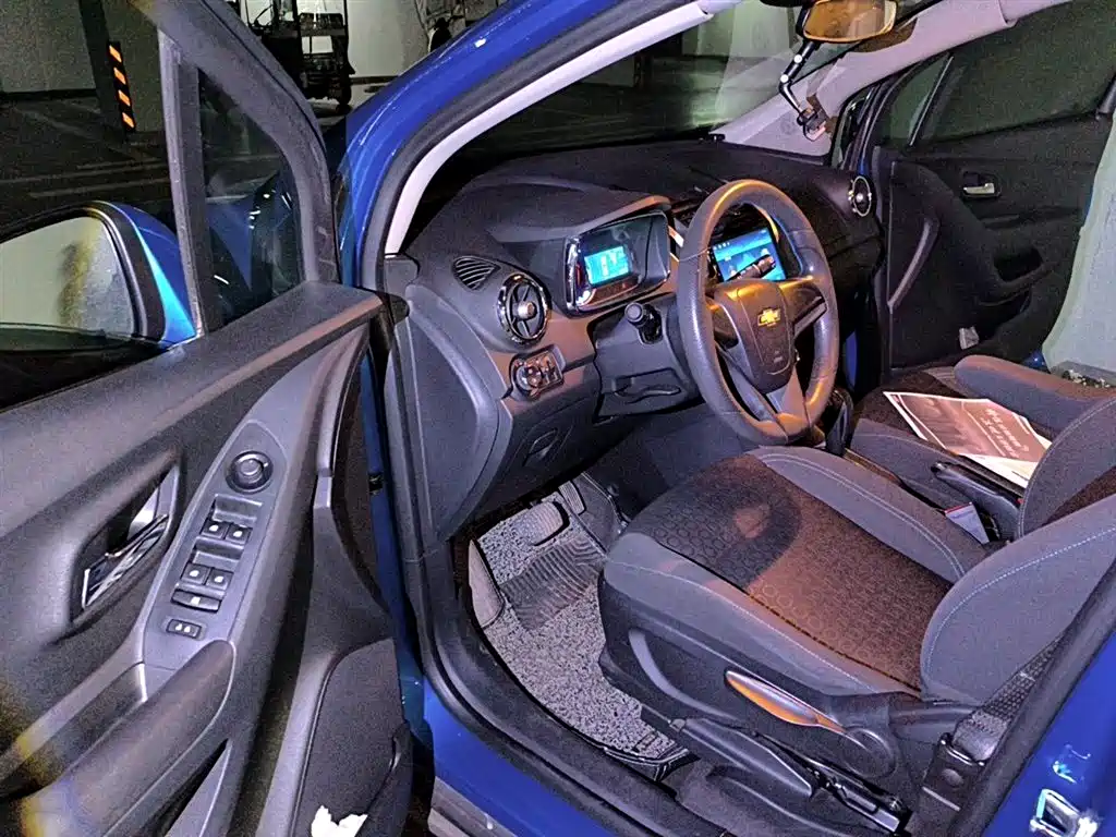 Chevrolet Trax 2014 — фото 13