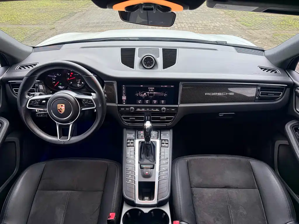 Porsche Macan 2019 — фото 6