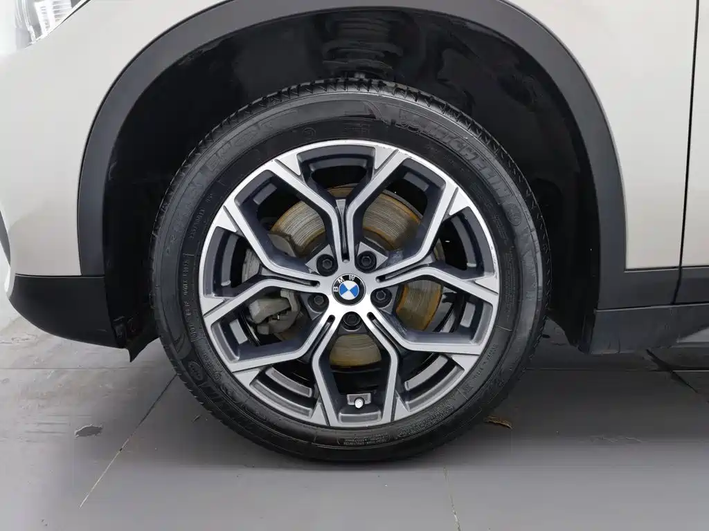 BMW X1 2020 — фото 17