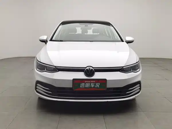Volkswagen Golf 2022