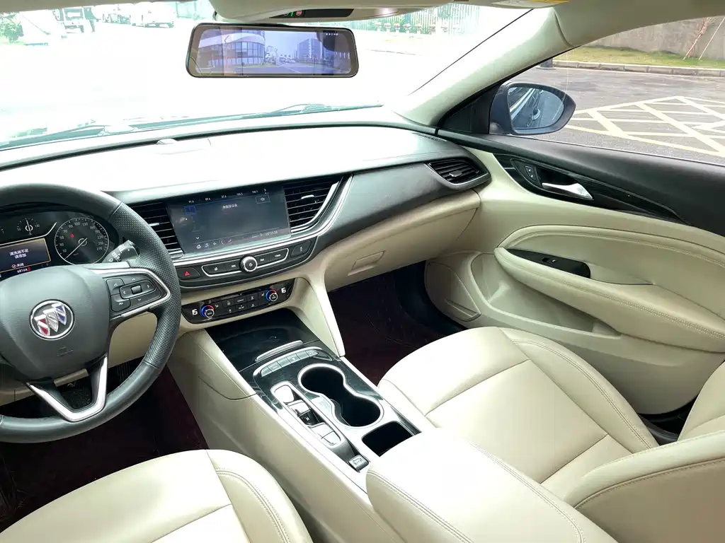 Buick Regal 2020 — фото 21