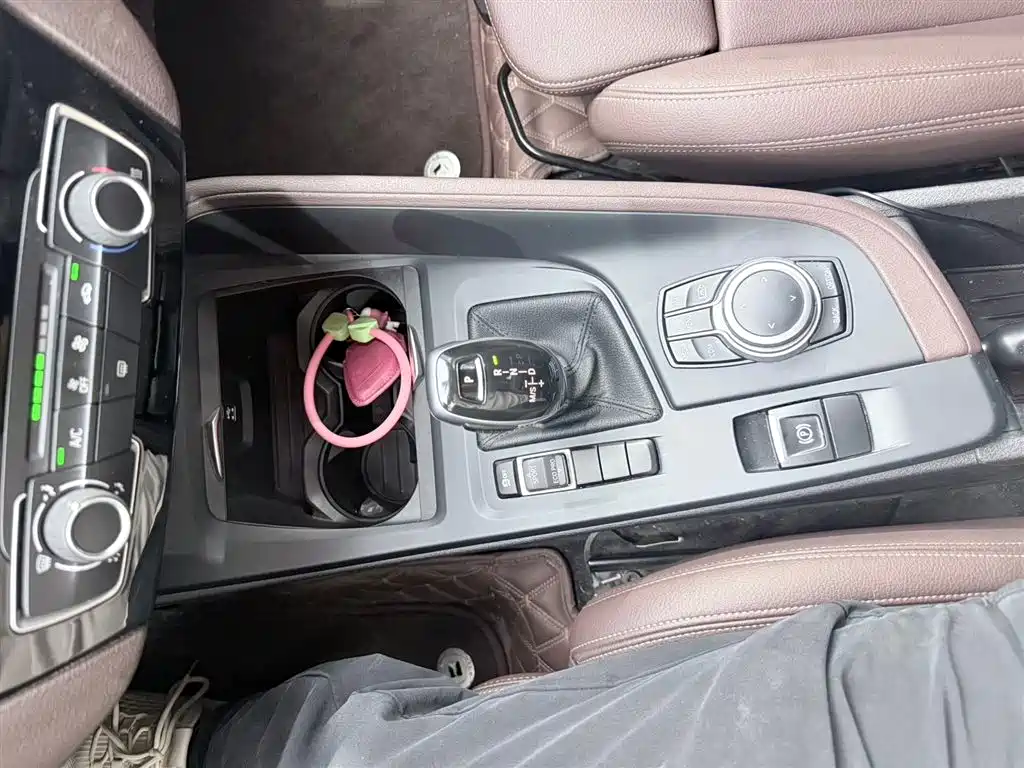 BMW X1 2022 — фото 13