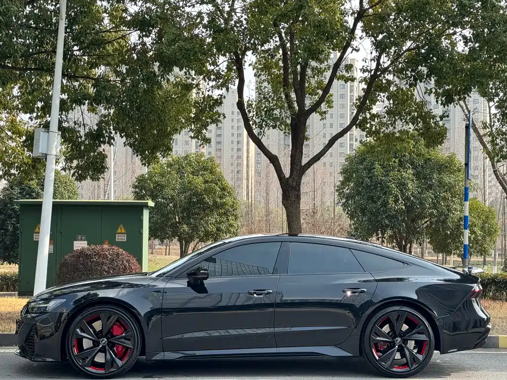 Audi RS 7 2023 — фото 3