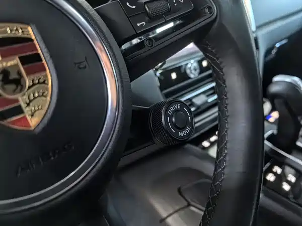 Porsche Macan 2024