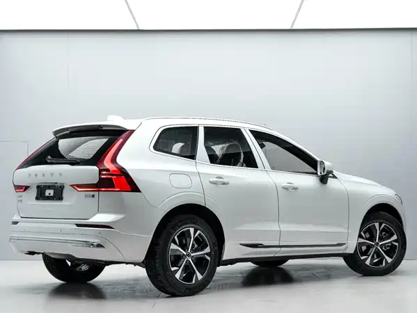 Volvo XC60 2026