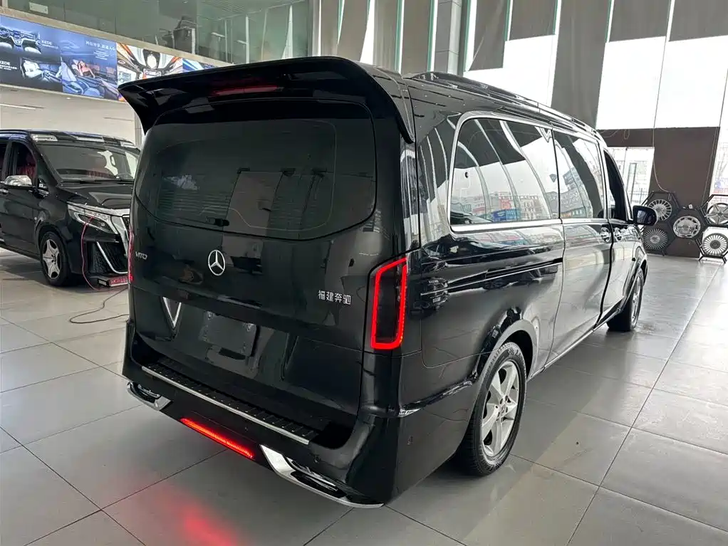 Mercedes-Benz Vito 2021 — фото 27