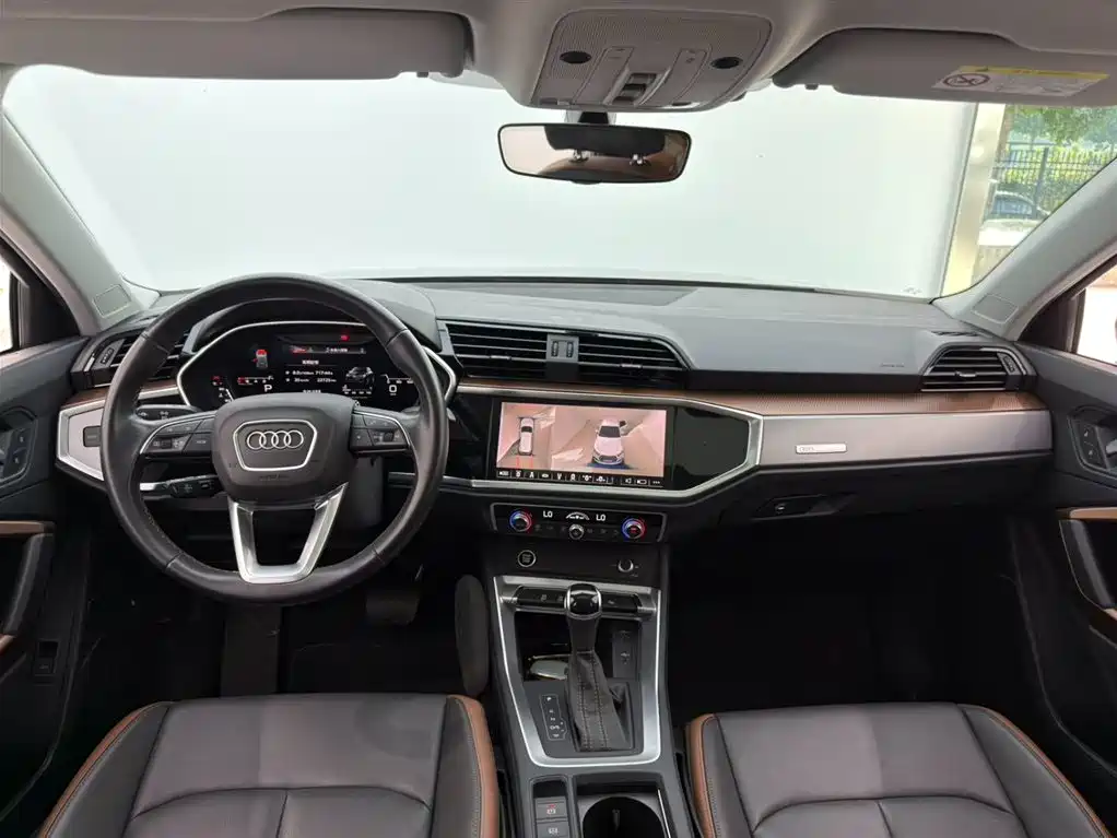 Audi Q3 2022 — фото 16