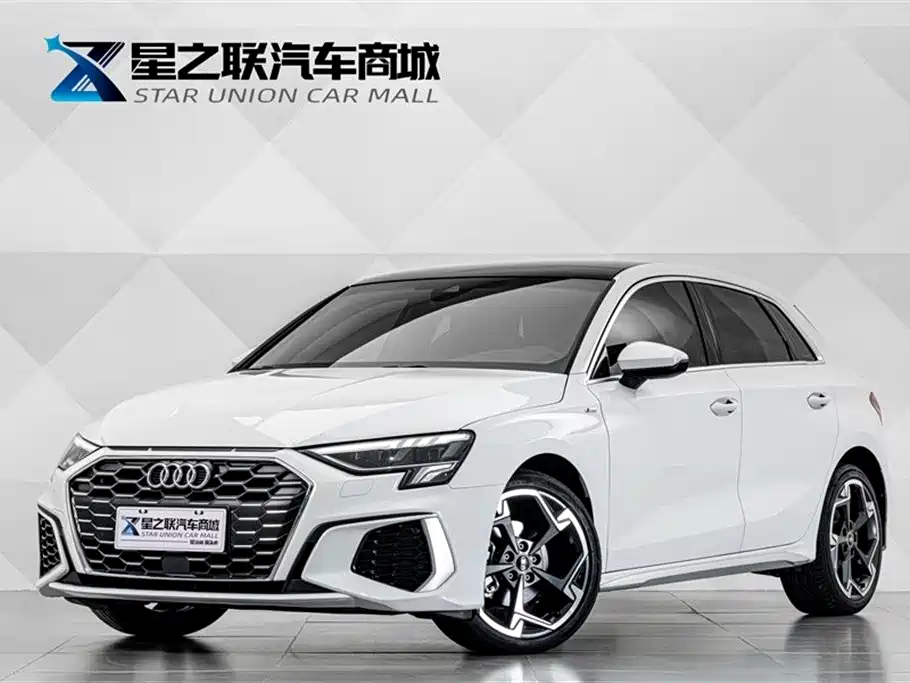Audi A3 2023 — фото 1