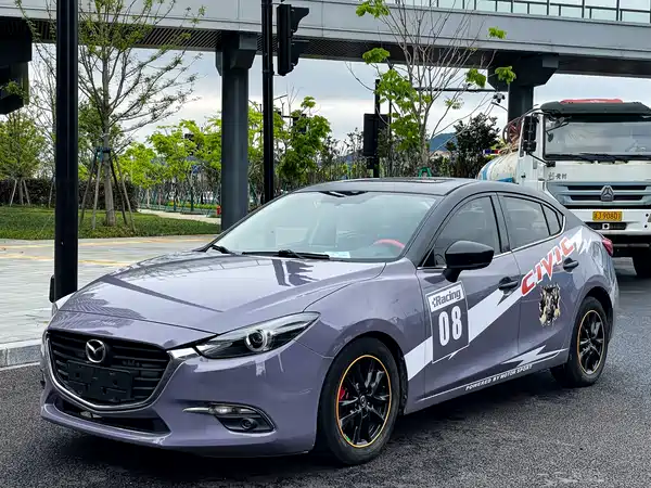 Mazda 3 Axela 2017