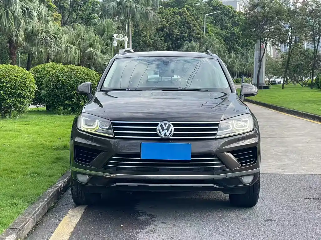 Volkswagen Touareg 2017 — фото 2