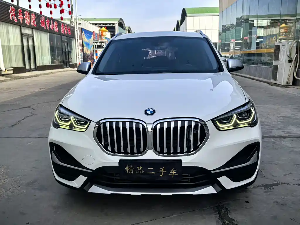 BMW X1 2022 — фото 2