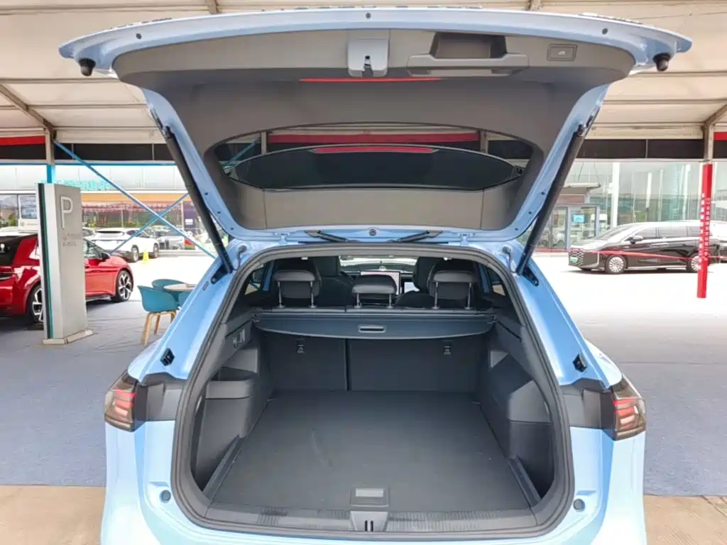 Volkswagen Tiguan L 2025 — фото 19