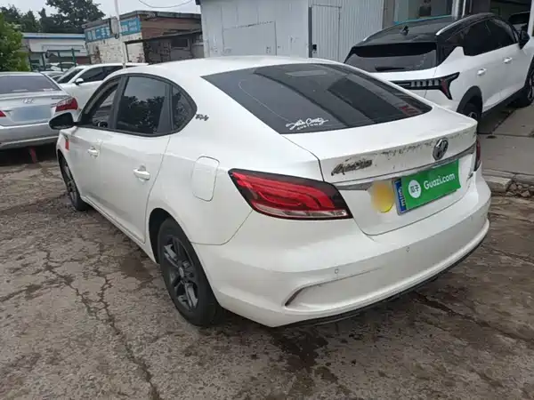 MG6 2017