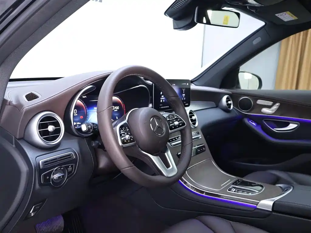 Mercedes-Benz GLC 2022 — фото 11