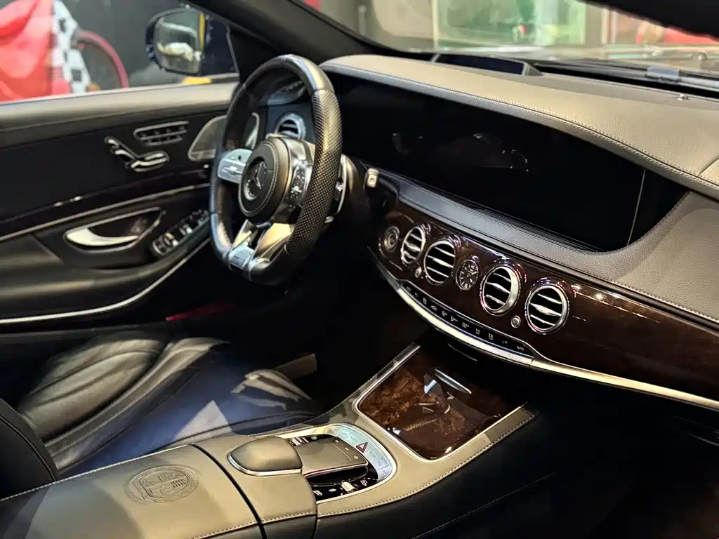 Mercedes-Benz S-Class AMG 2019 — фото 9