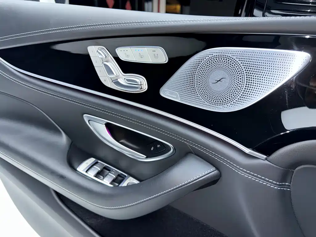 Mercedes-Benz AMG GT 2021 — фото 13