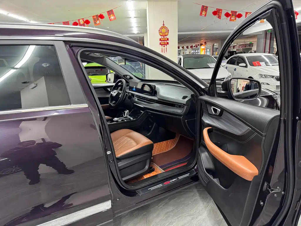 Chery Tiggo 8 PLUS 2021 — фото 10