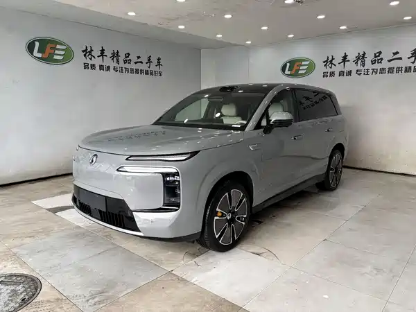 Denza N8L 2025