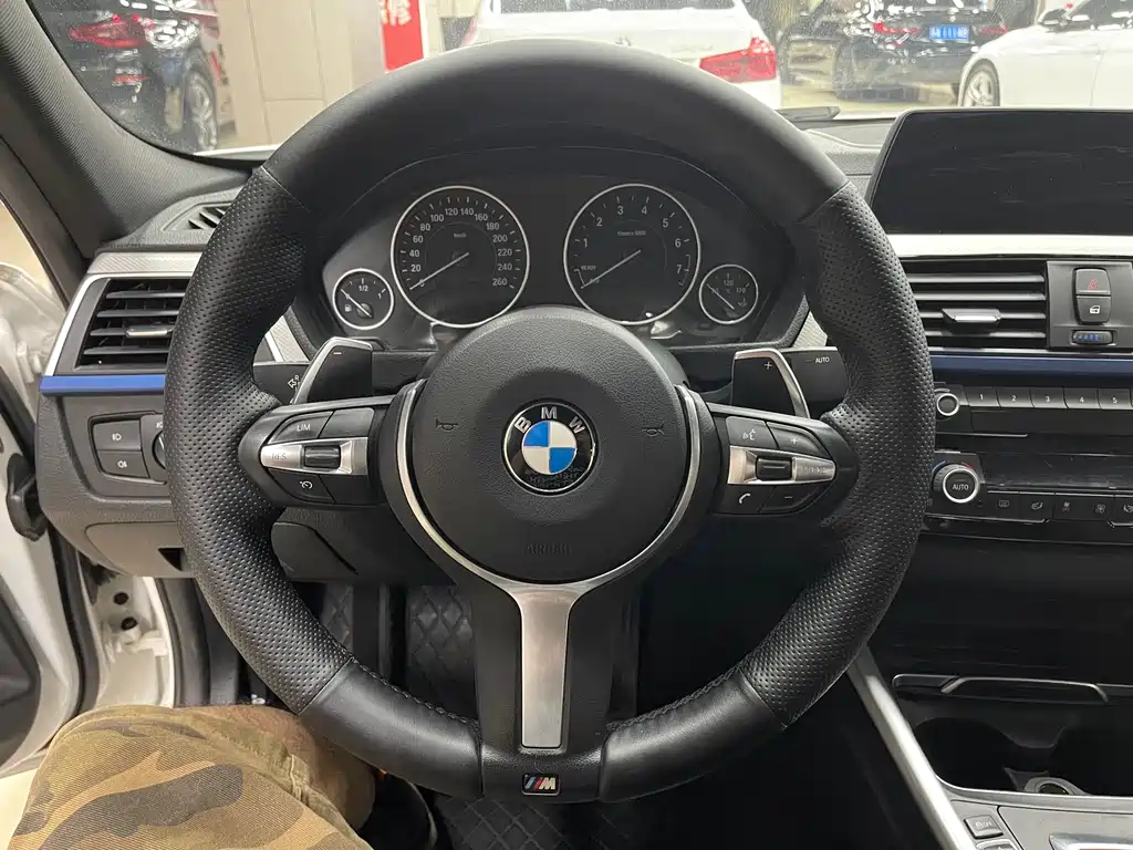 BMW 3 Series 2019