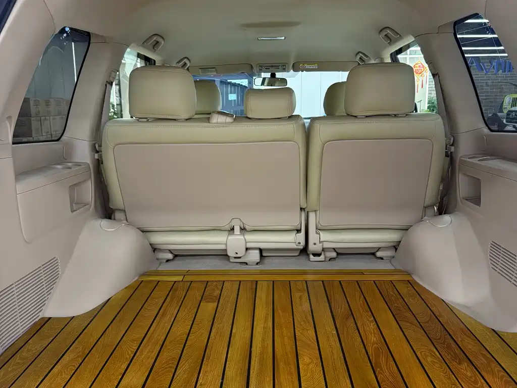 Toyota Land Cruiser 2015 — фото 12