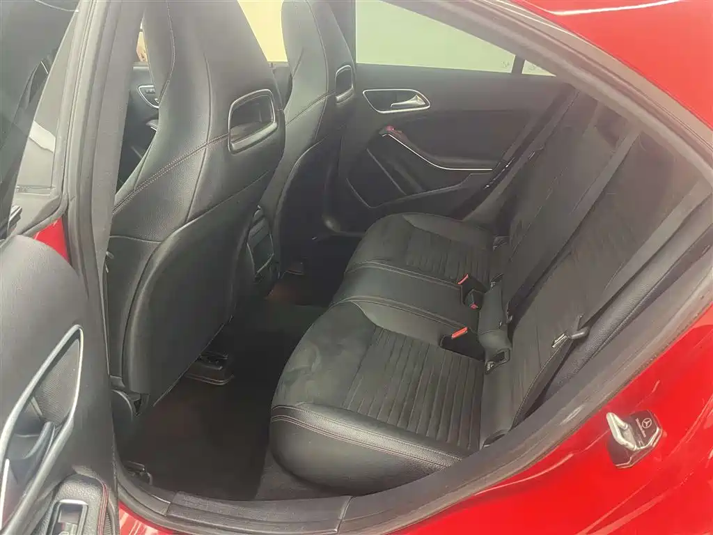 Mercedes-Benz CLA 2017 — фото 16