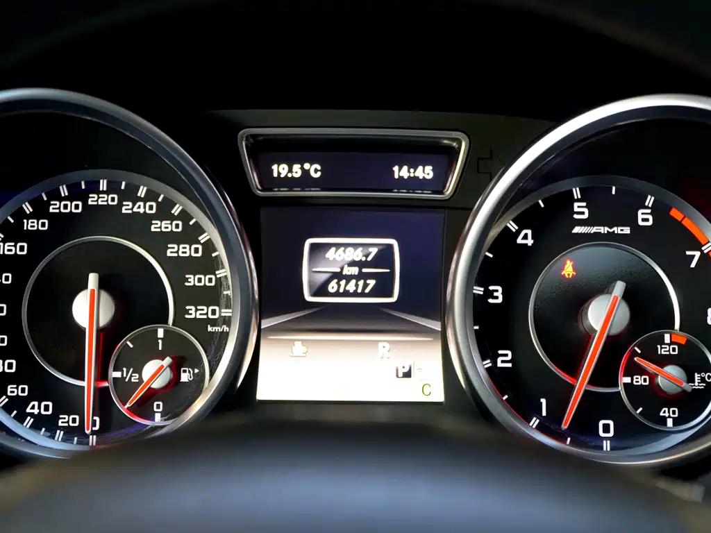 Mercedes-Benz M-Class AMG 2014 — фото 19