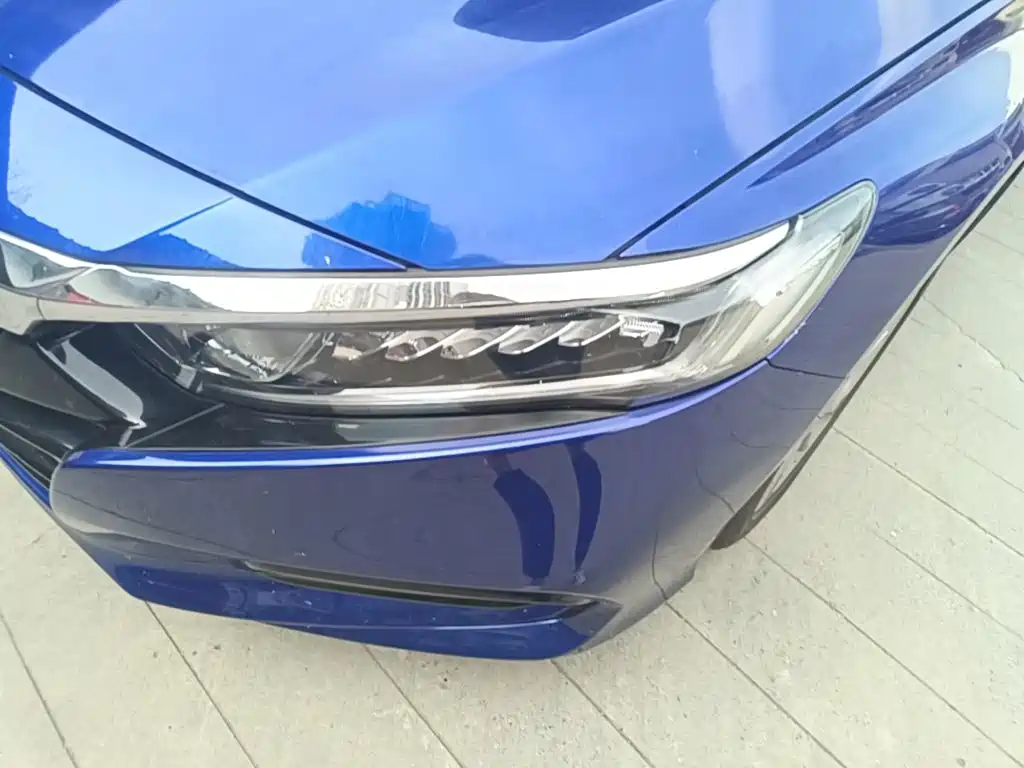 Honda Accord 2018 — фото 24