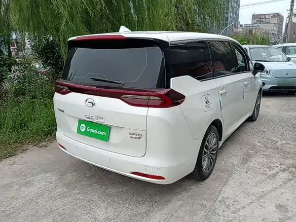 GAC Trumpchi M6 2020