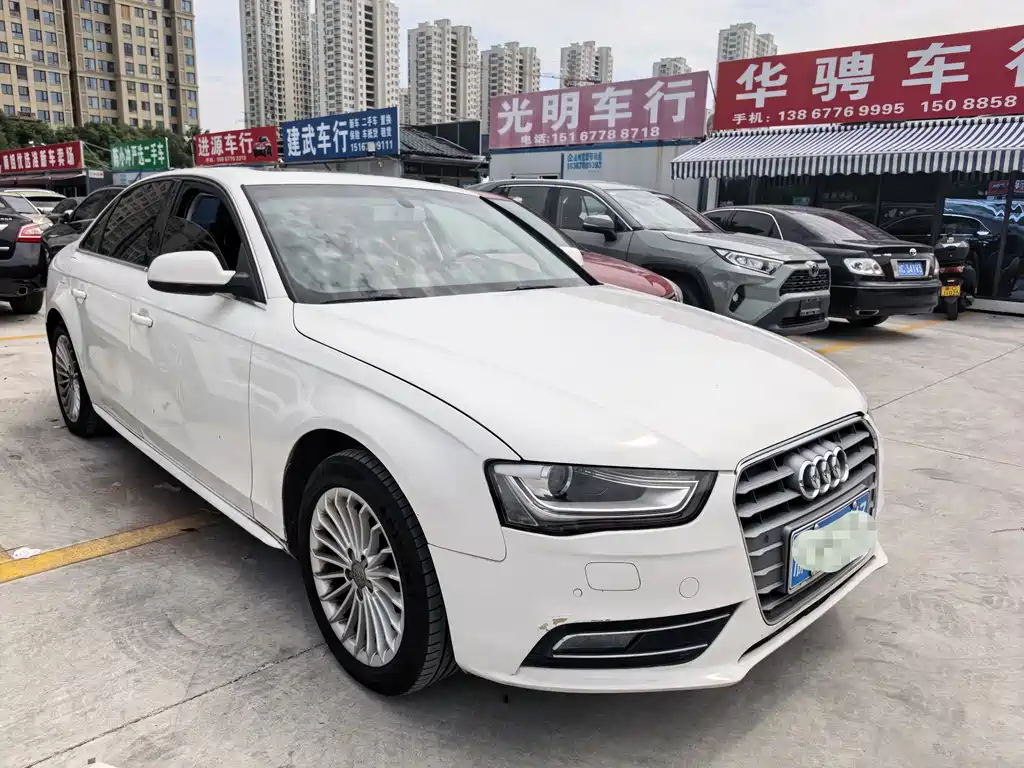 Audi A4L 2015 — фото 3
