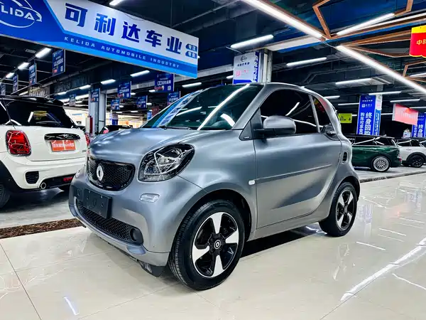 smart fortwo 2018