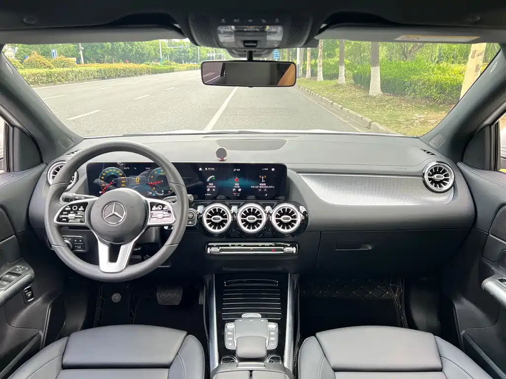 Mercedes-Benz GLA 2021 — фото 9