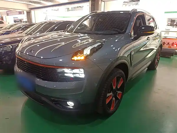 Lynk & Co 01 2019
