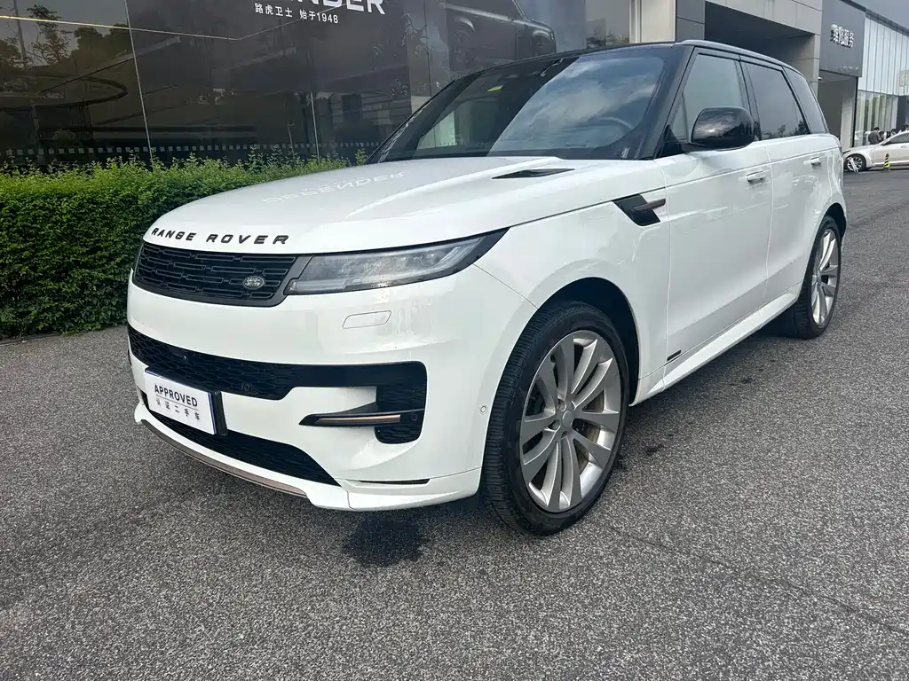 Land Rover Sport 2024 — фото 3