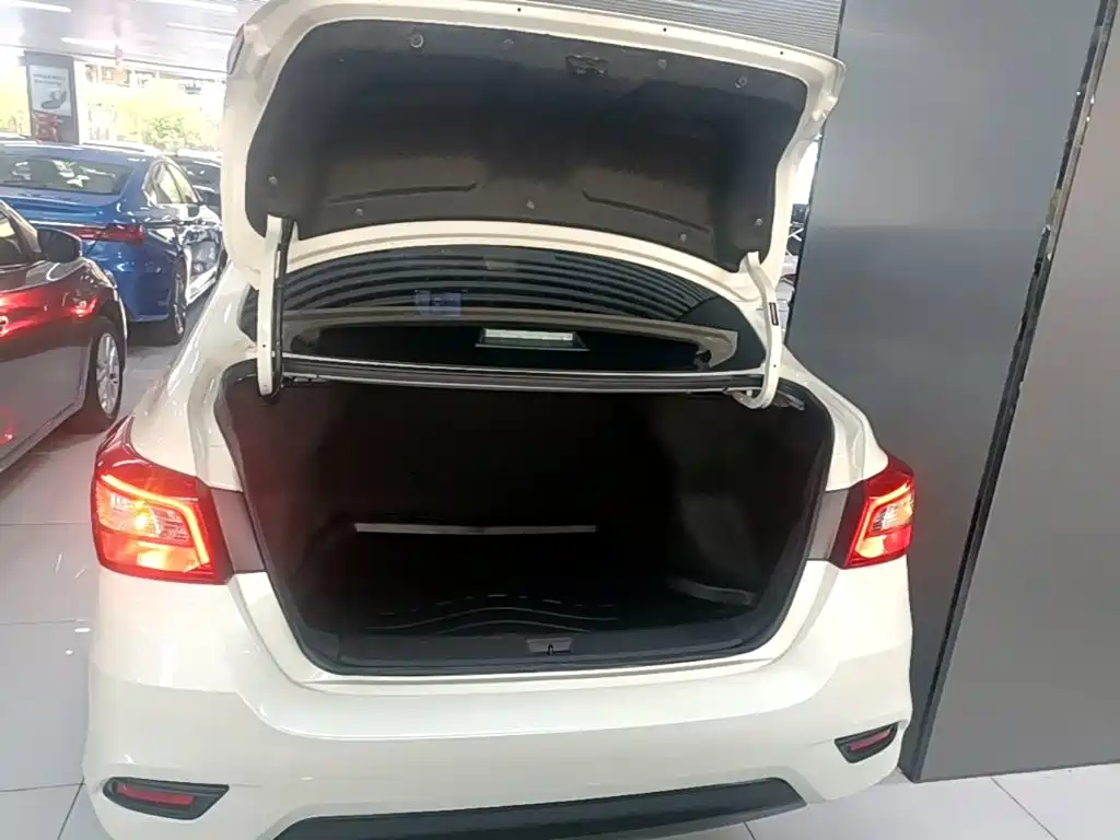 Nissan Sylphy 2025 — фото 19
