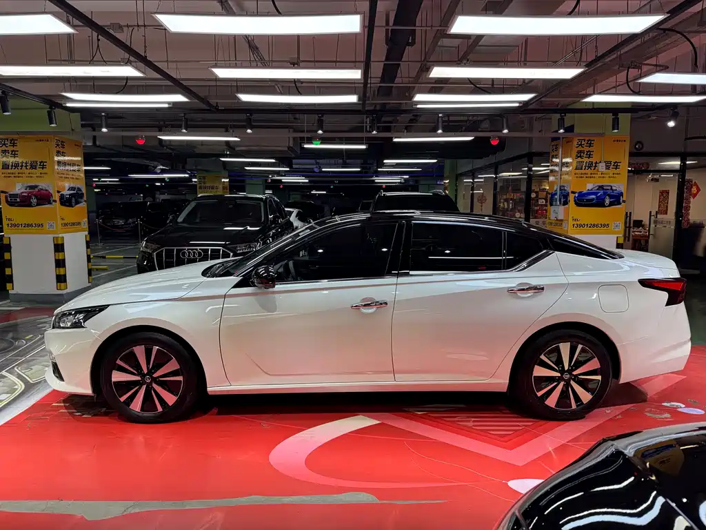 Nissan Teana 2021