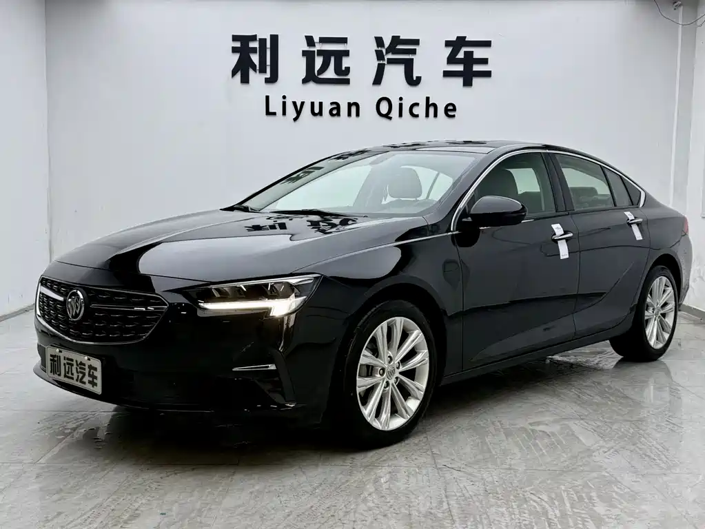 Buick Regal 2022 — фото 1