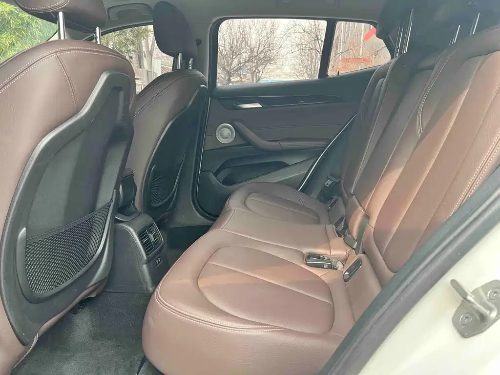 BMW X2 2023 — фото 20