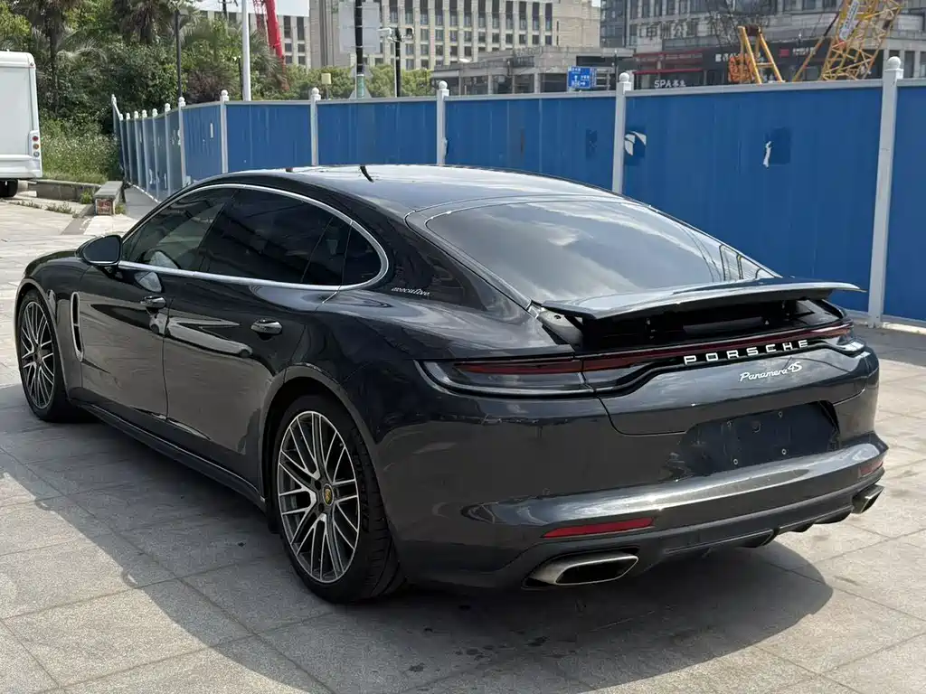 Porsche Panamera 2021 — фото 5