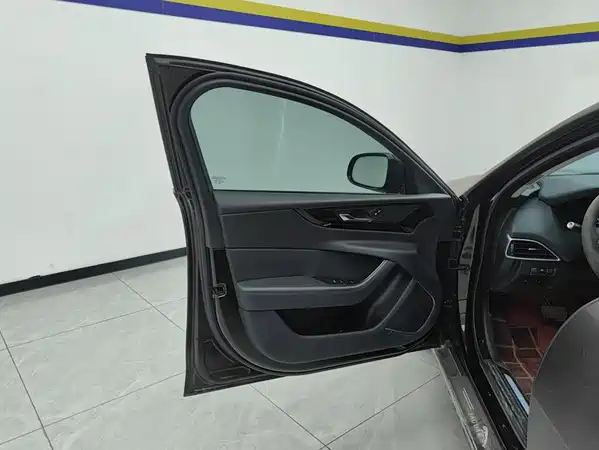Jaguar XEL 2021