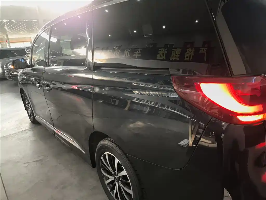 GAC Motor Trumpchi M8 2023 — фото 21