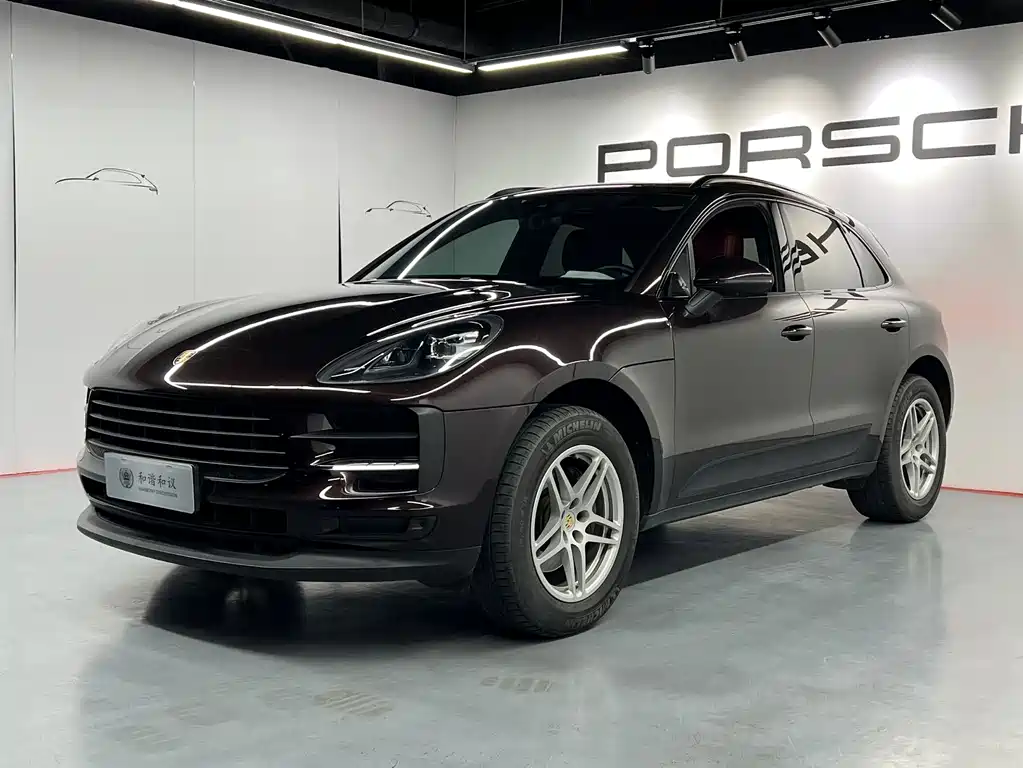 Porsche Macan 2021 — фото 1