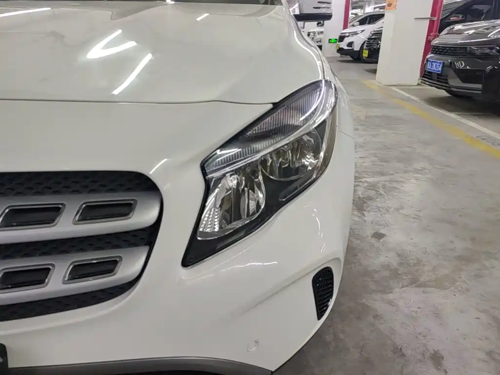 Mercedes-Benz GLA 2018 — фото 24