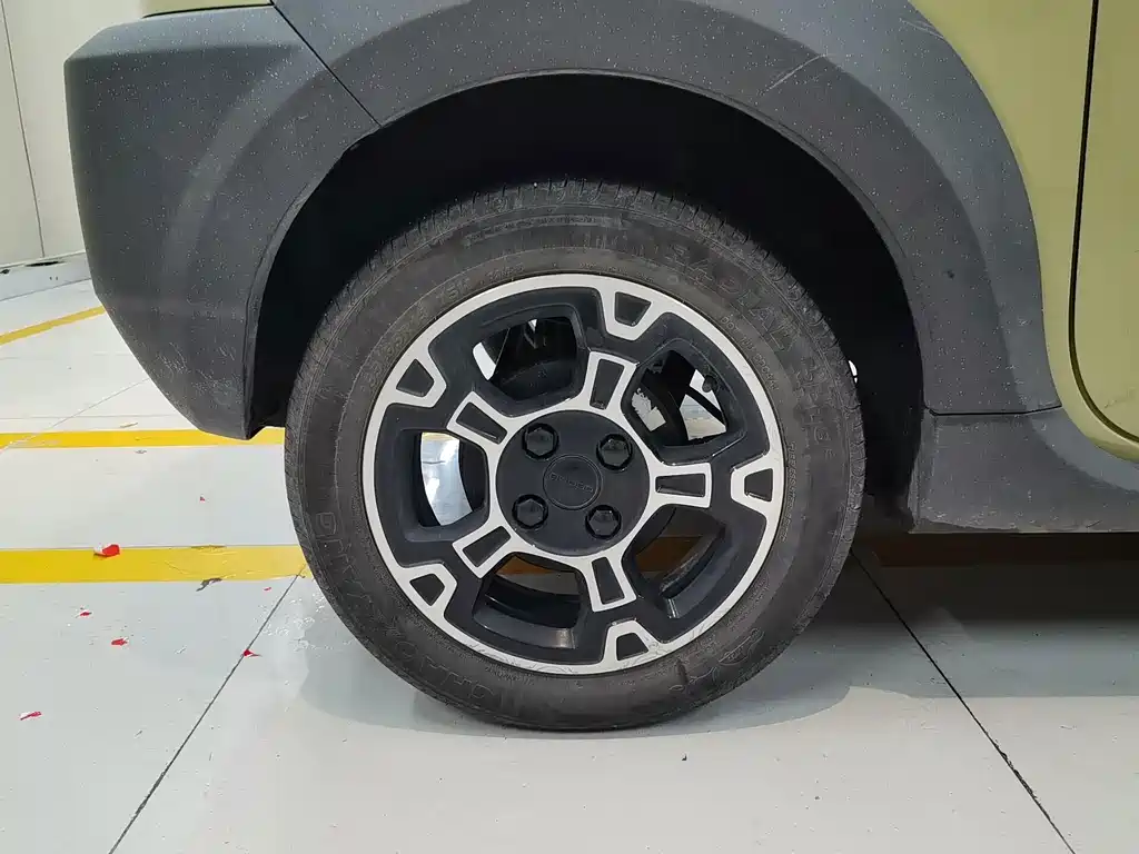 Geely Galaxy Panda 2023 — фото 18