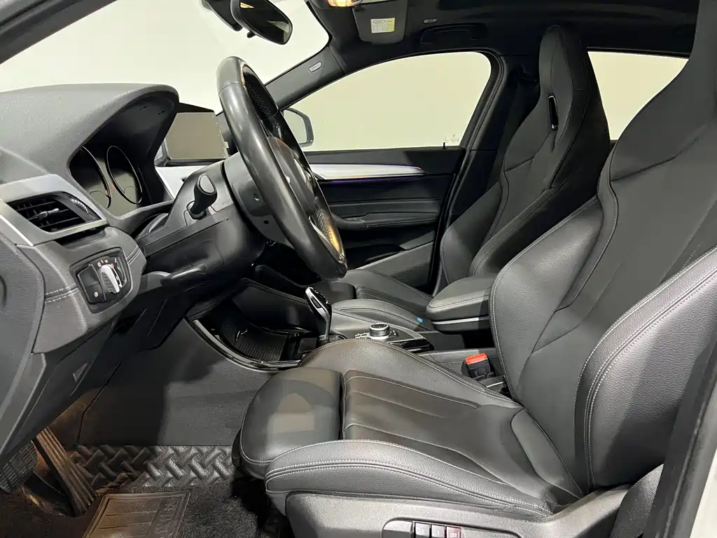 BMW X2 2020 — фото 12