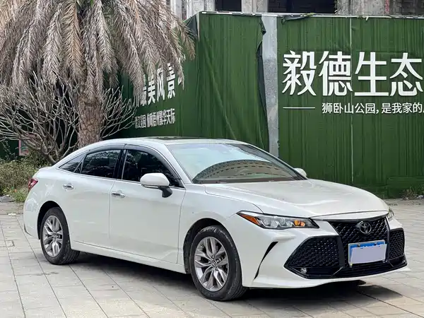 Toyota Avalon 2019